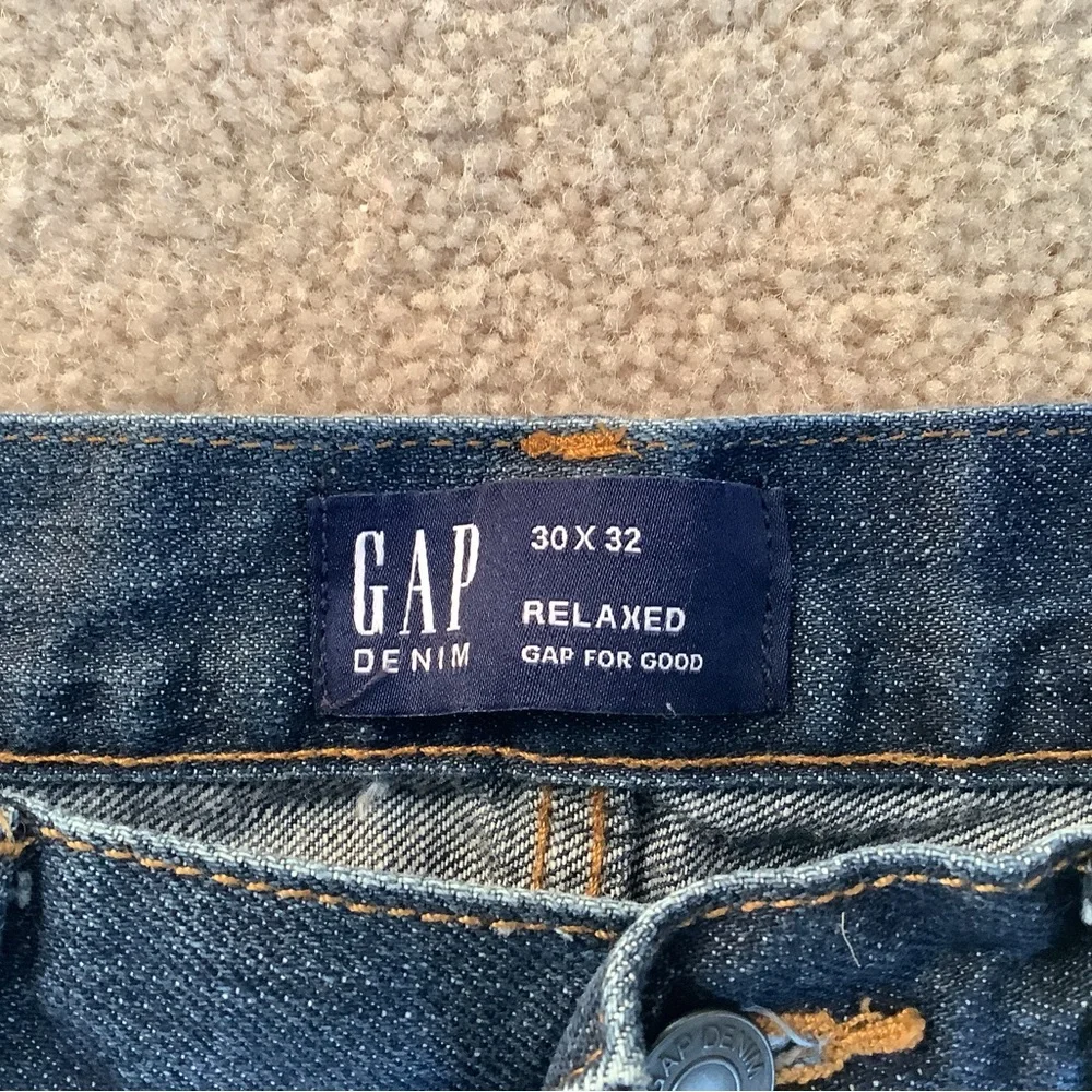 GAP Relaxed fit 100% cotton 30 x 32